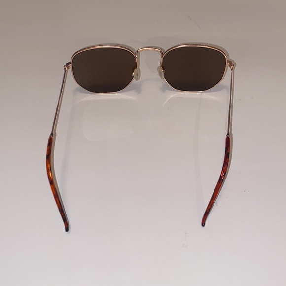 Geometric Sunglasses - Picture 5 of 5